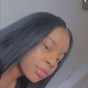 Meet your Posher, Tanasia